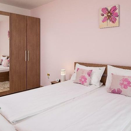 Brasov Holiday Apartments - Magenta Exterior foto